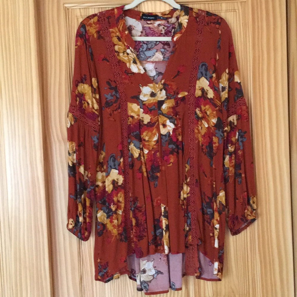 Blu Pepper floral blouse